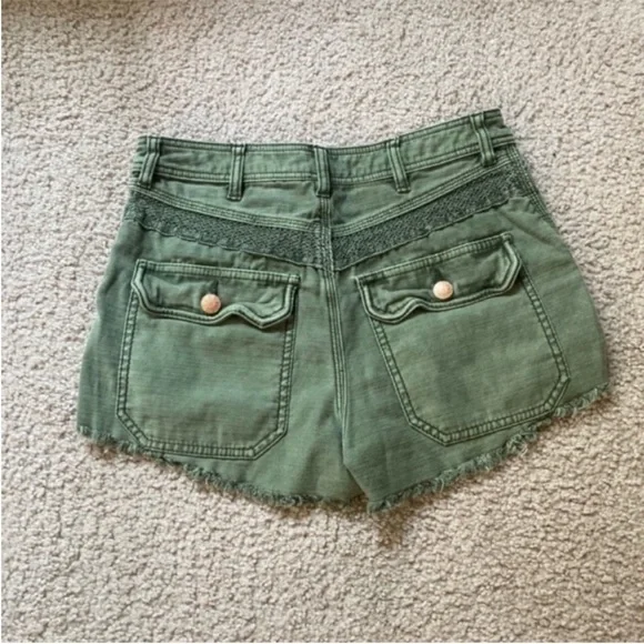 Free People shorts - Picture 2 of 9